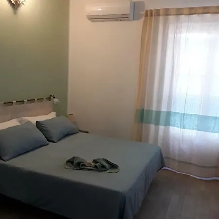 A.c. Le Pavoncelle Bed & Breakfast *