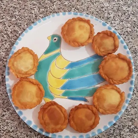 Alojamento de Acomodação e Pequeno-almoço A.c. Le Pavoncelle Assemini
